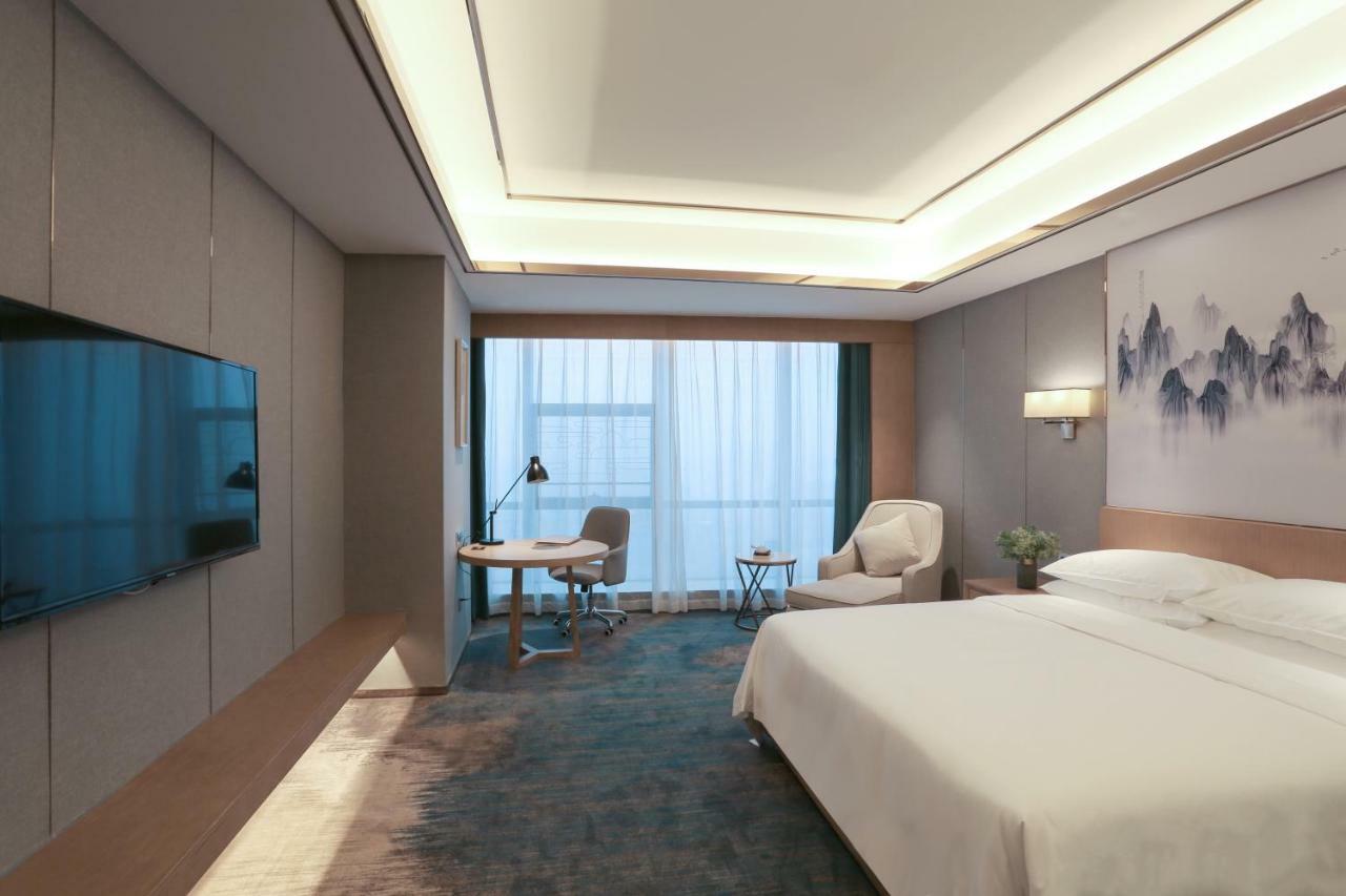 Venus Royal Hotel Foshan Kuiqi Road Metro Station Экстерьер фото